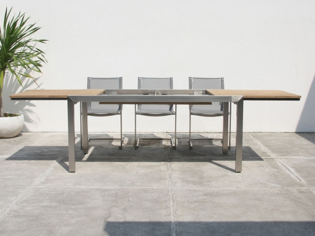 Zebra Kubex Ausziehtisch Teak 220-340x100cm aus recyceltem Teakholz