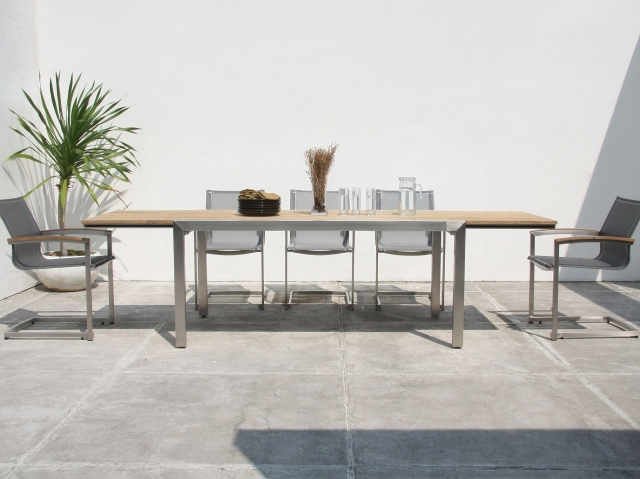 Zebra Kubex Ausziehtisch Teak 220-340x100cm aus recyceltem Teakholz