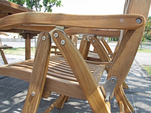 Zebra Bueno Klappsessel aus Teakholz ergonomisches R�ckenteil, klappbar