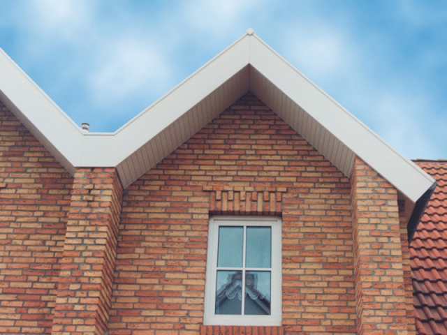 GroJa Hartschaumwinkel 150 wei�, 300cm