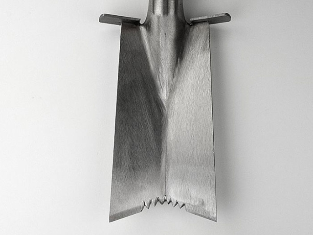 Sneeboer Gez�hnter Pflanzspaten 3055