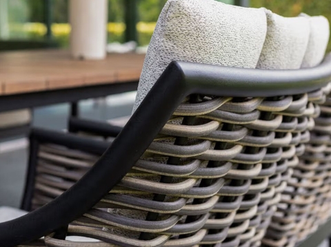 Apple Bee Milou Armlehnstuhl schwarz