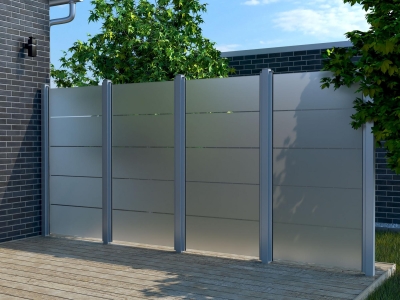 GroJa Ambiente ESG-Blockstreifen Zaunanlage mit Pfosten und Klemmschienen