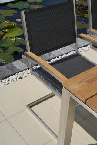 Zebra Pontiac Schwingsessel Argenta Edelstahl, Teak Armlehnen