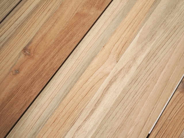 Zebra Derex Tischplatte 100x80cm aus recyceltem Teakholz