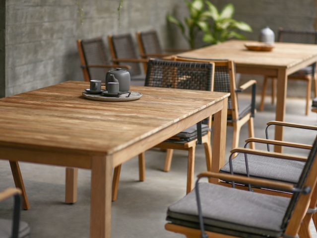 Zebra Derex Tisch 100x220cm, Teak recycelt