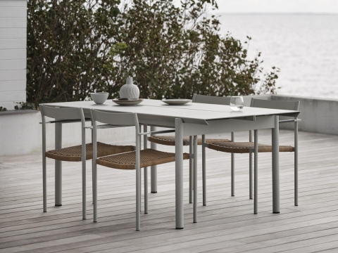 Brafab DK Dining Armlehnstuhl, Hellgrau