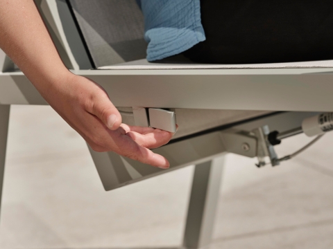 Brafab Newfort Positionsstuhl, Aluminium anthrazit, R�ckenteil verstellbar