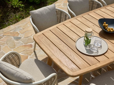 Apple Bee Martinique Dining Tisch 250x110cm Teakholz