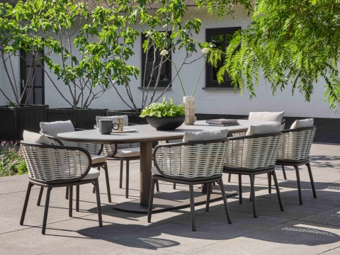 Apple Bee Pine Key Armlehnstuhl bronze