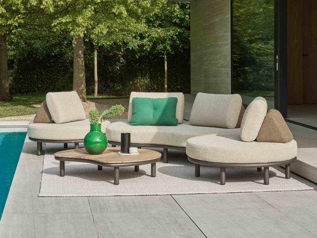 Apple Bee Moon Island Lounge Sofa Aluminium bronze 196cm